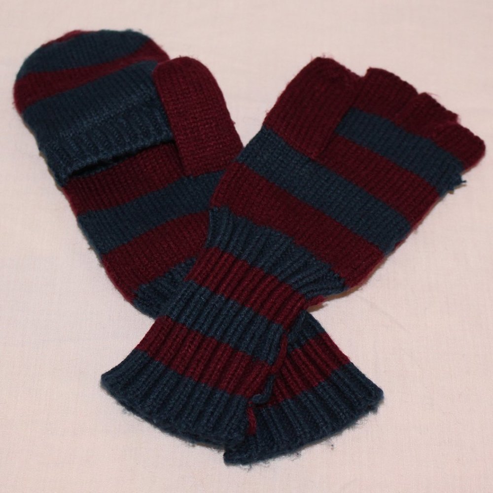 Striped convertible mittens - Free with any purchase!